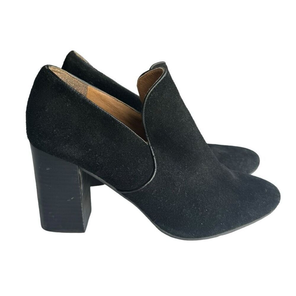 Lucky Brand Wyshing Black Suede Heels Size 7.5